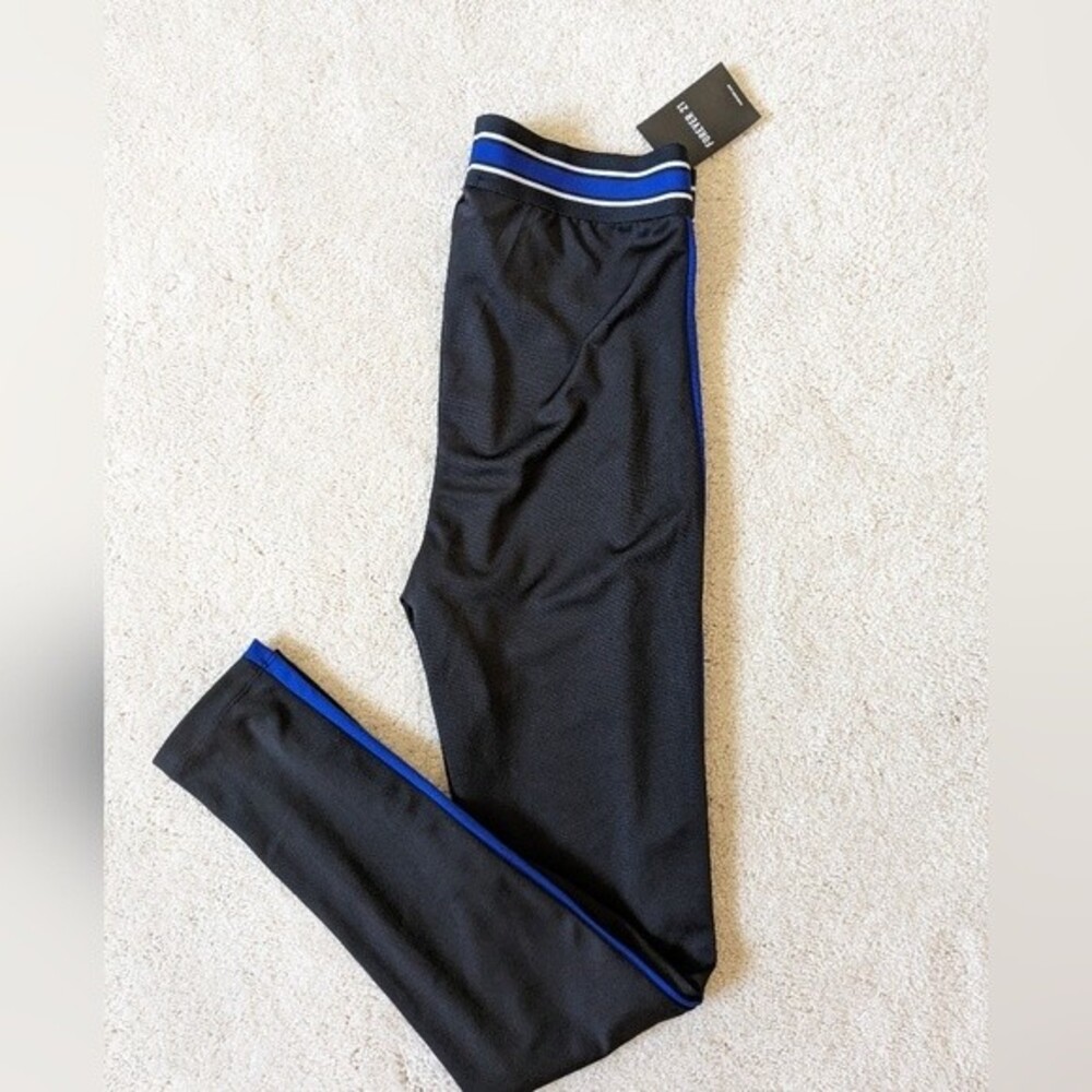 NWT Forever 21 Black and Blue Striped Leggings Size M
